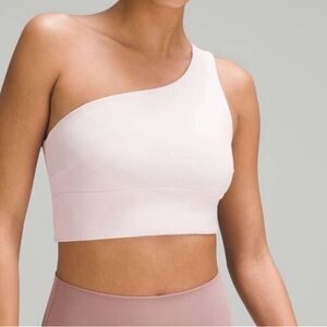 lululemon Align™ Asymmetrical Bra
Light Support, C/D Cup